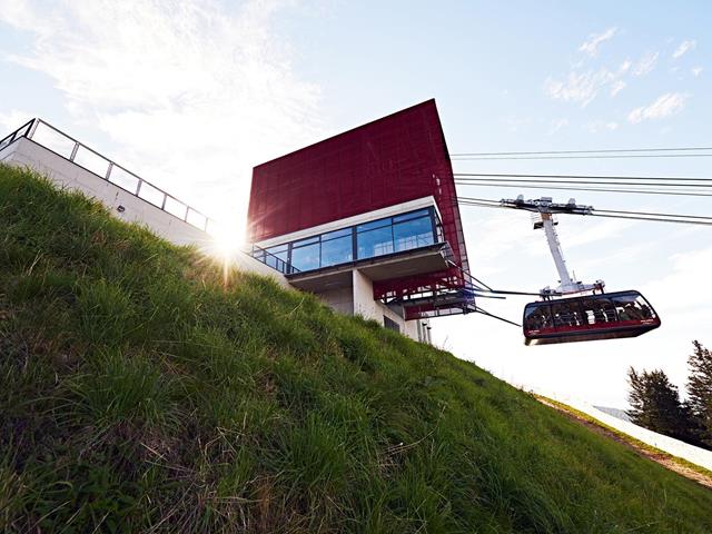 The mountain station of the Meran 2000 funicular is one of Meran's point of intrest