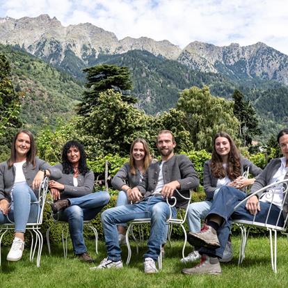 Kontakt und Öffnungszeiten