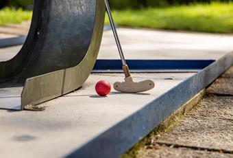 Minigolf a Naturno