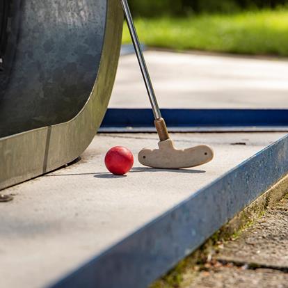 Minigolf a Naturno
