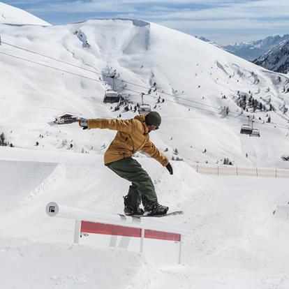 Fun and action at the Meran 2000 snowparc