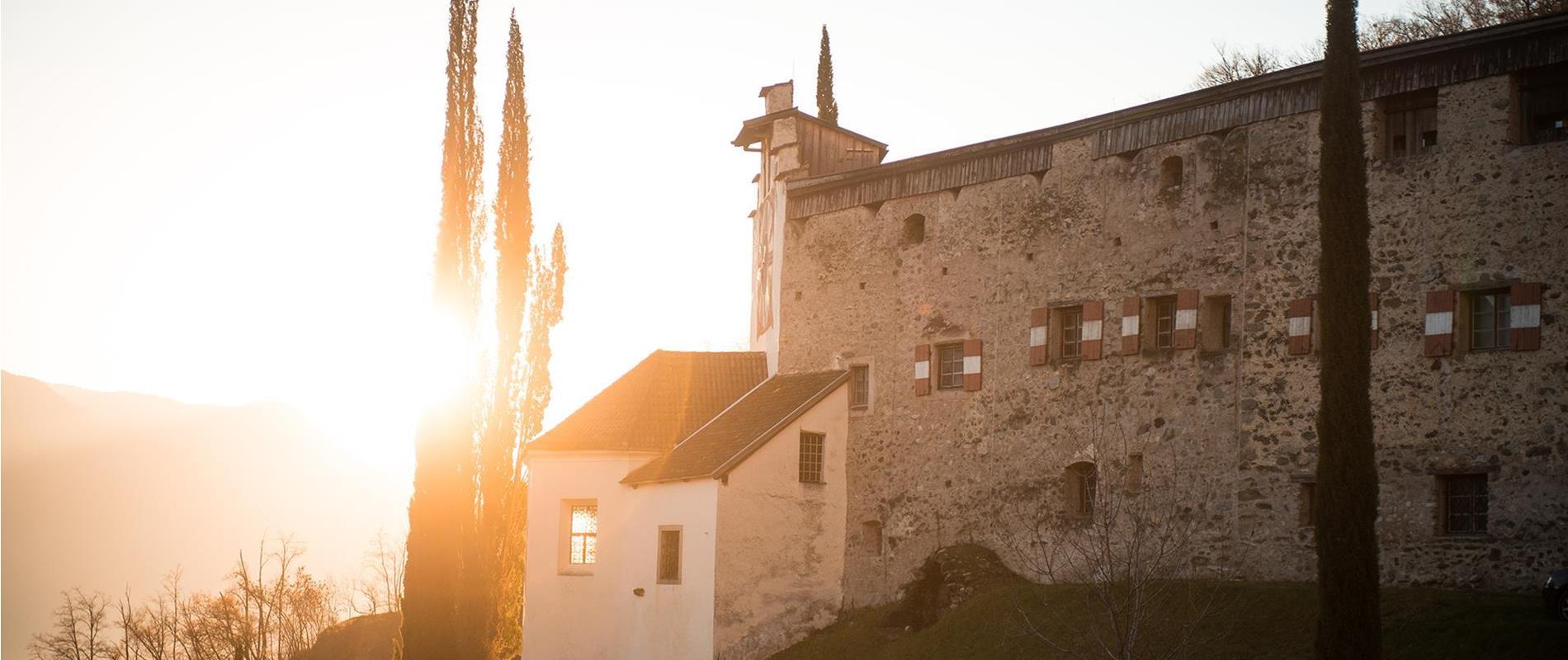 Castles and Fortresses in Lana and Environs