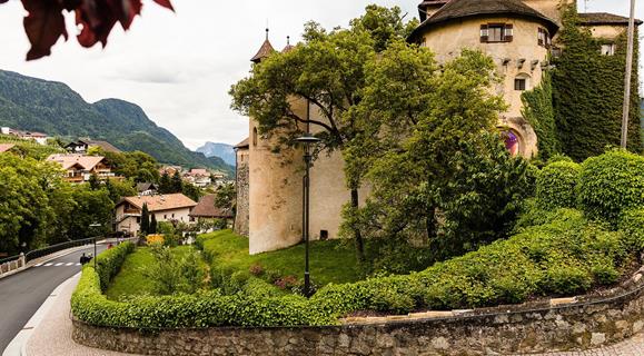 Kultur-Schloss-Schenna-kp