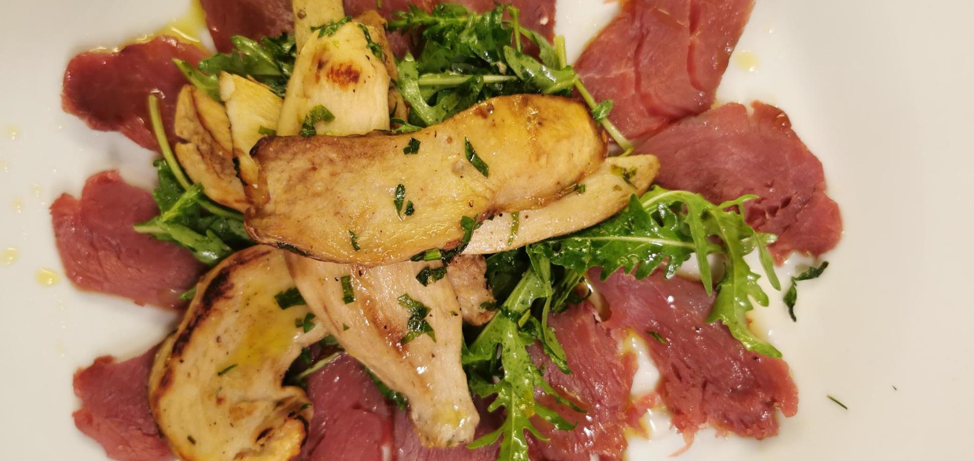 Carpaccio with porcini mushrooms