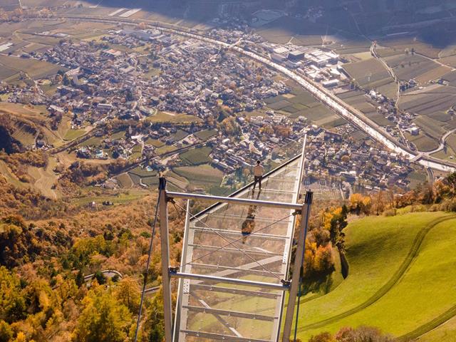 unterstell-aussichtsplattform-herbst-tg-naturns-herb-media-7