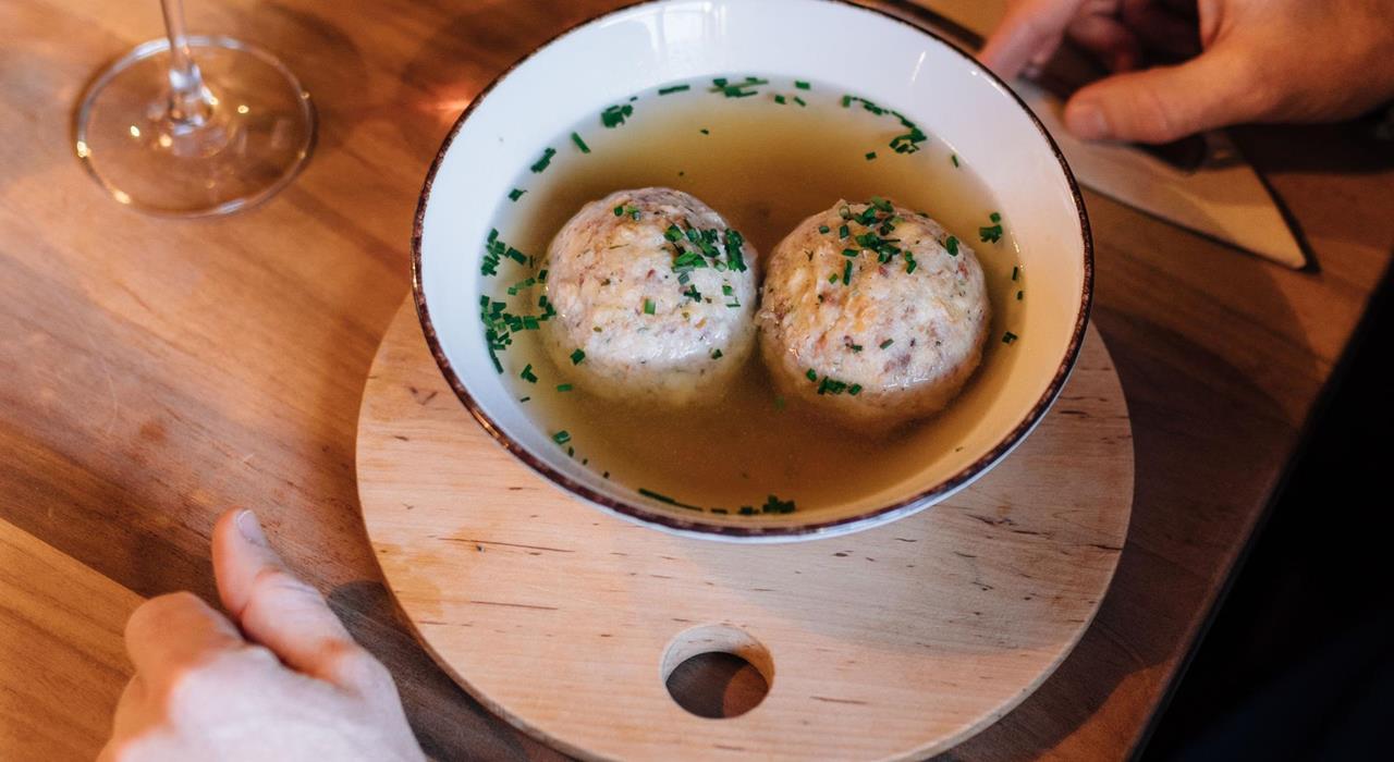 Elisabeth’s Speckknödel (dumplings with Speck)