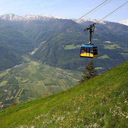 Seilbahn Naturns - Unterstell mit Blick auf Naturns & Umgebung