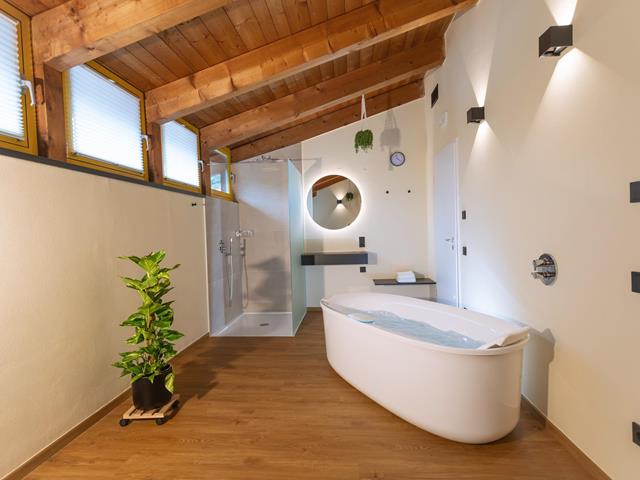 rheuma-thermalwasser-elt-fotostudio2000-10