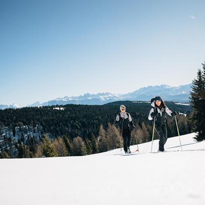Active winter vacation with snowshoeing & winter hiking in Meran 2000, Hafling & Vöran