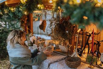 Bancarelle al mercatino di Natale Lana