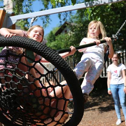 Children's playrounds in Parcines and Rablà