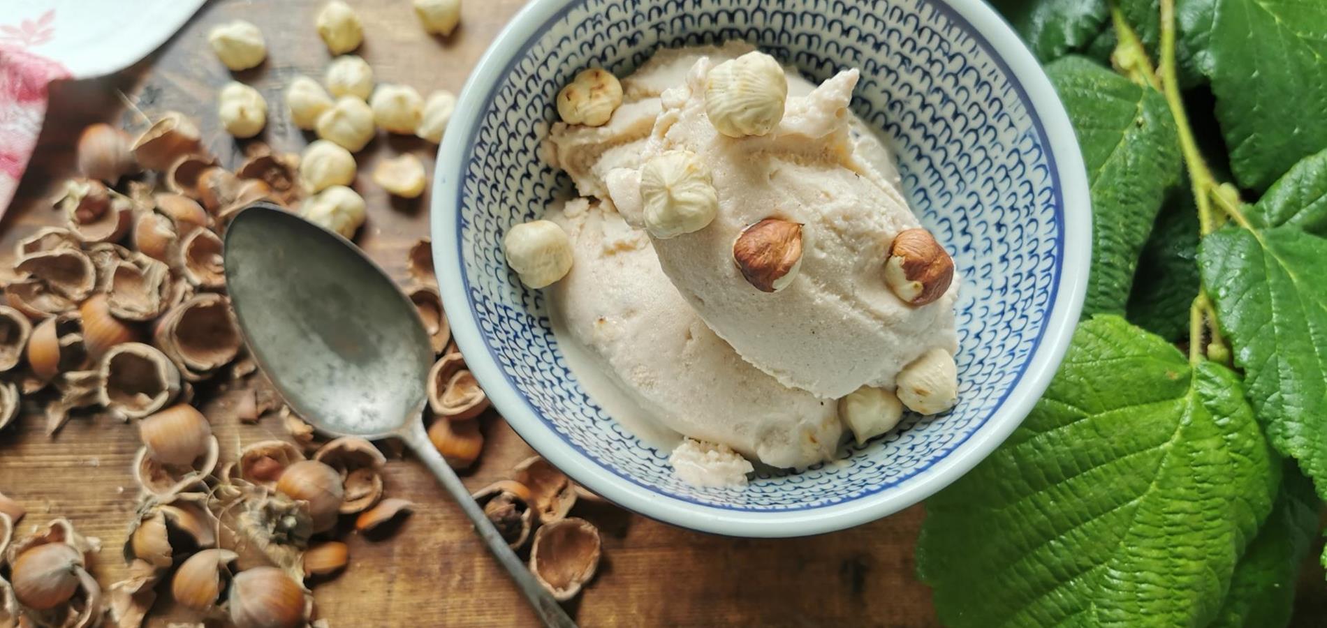 Hazelnut ice cream