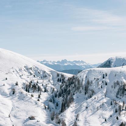 With the ski bus from Hafling directly to the ski area Merano 2000