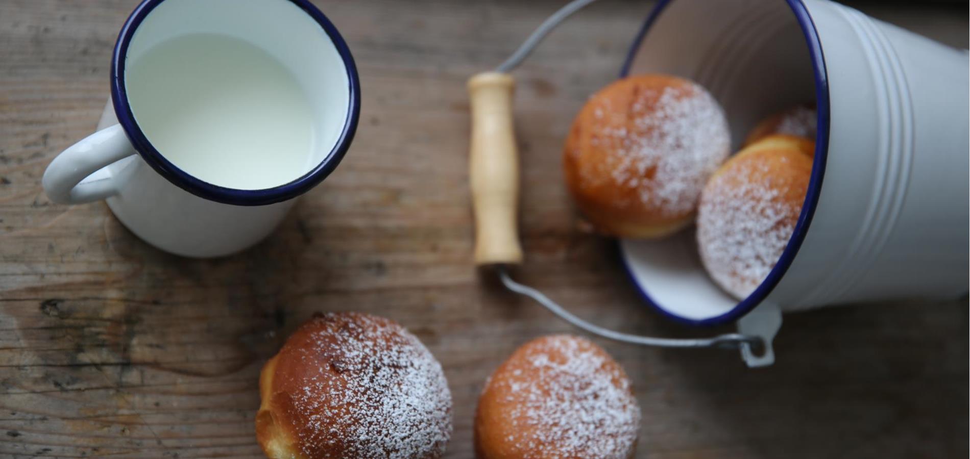 Krapfen (traditional carnival doughnut)