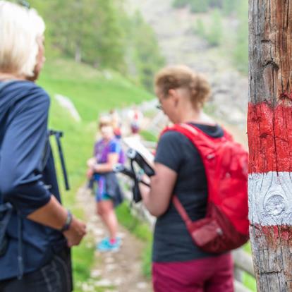 Women Trail & Hike Days
