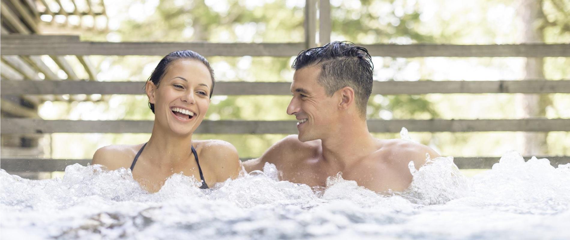 Outdoor Whirlpool Vigilius Mountain Resort