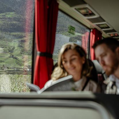 Arrival by bus