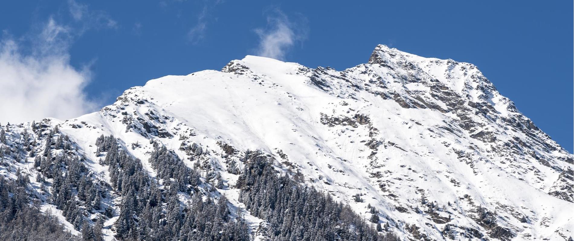 The magical Siemr below the Parcines Zielspitze peak