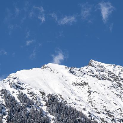 The magical Siemr below the Parcines Zielspitze peak