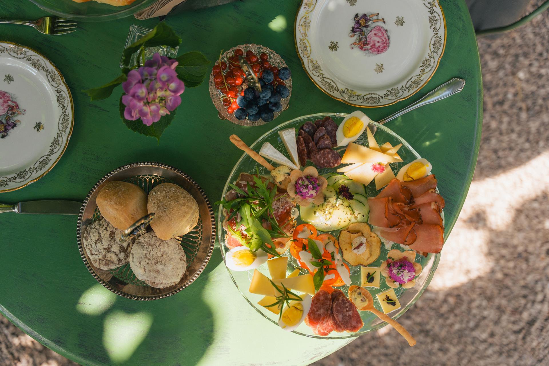 -lanaregion-it-upscale-marketing-7[2]