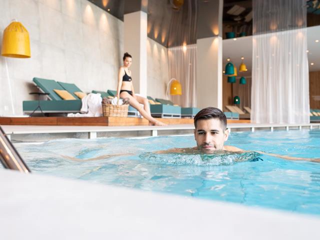 wellness-schwimmen-schenna-suedtirol-hr