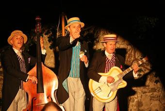 Konzert im Innenhof der Stachlburg mit den Schmeichlern