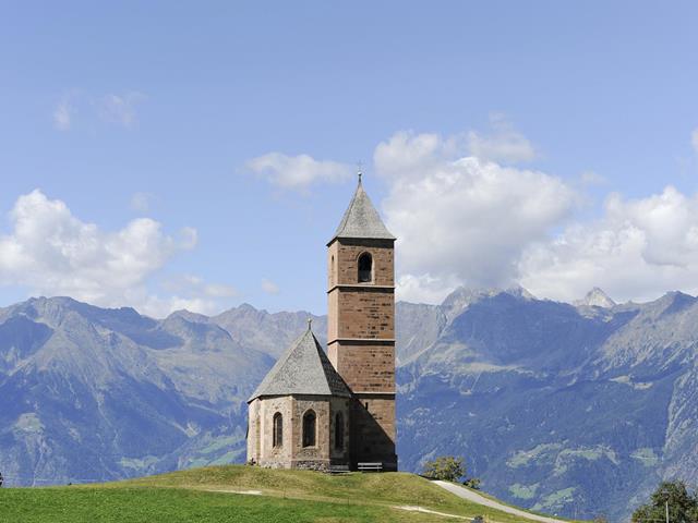 A romantic place, the church St. Kahtrein at Hafling