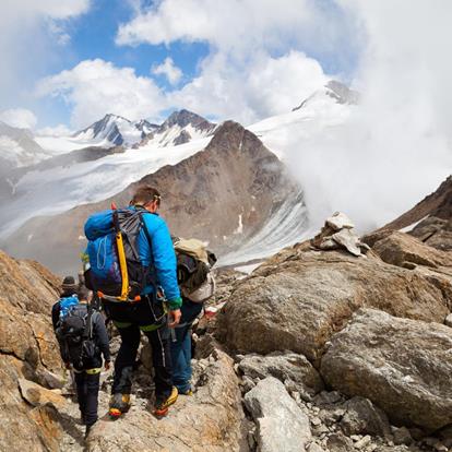 Mountain and ski guides in Schnalstal Valley