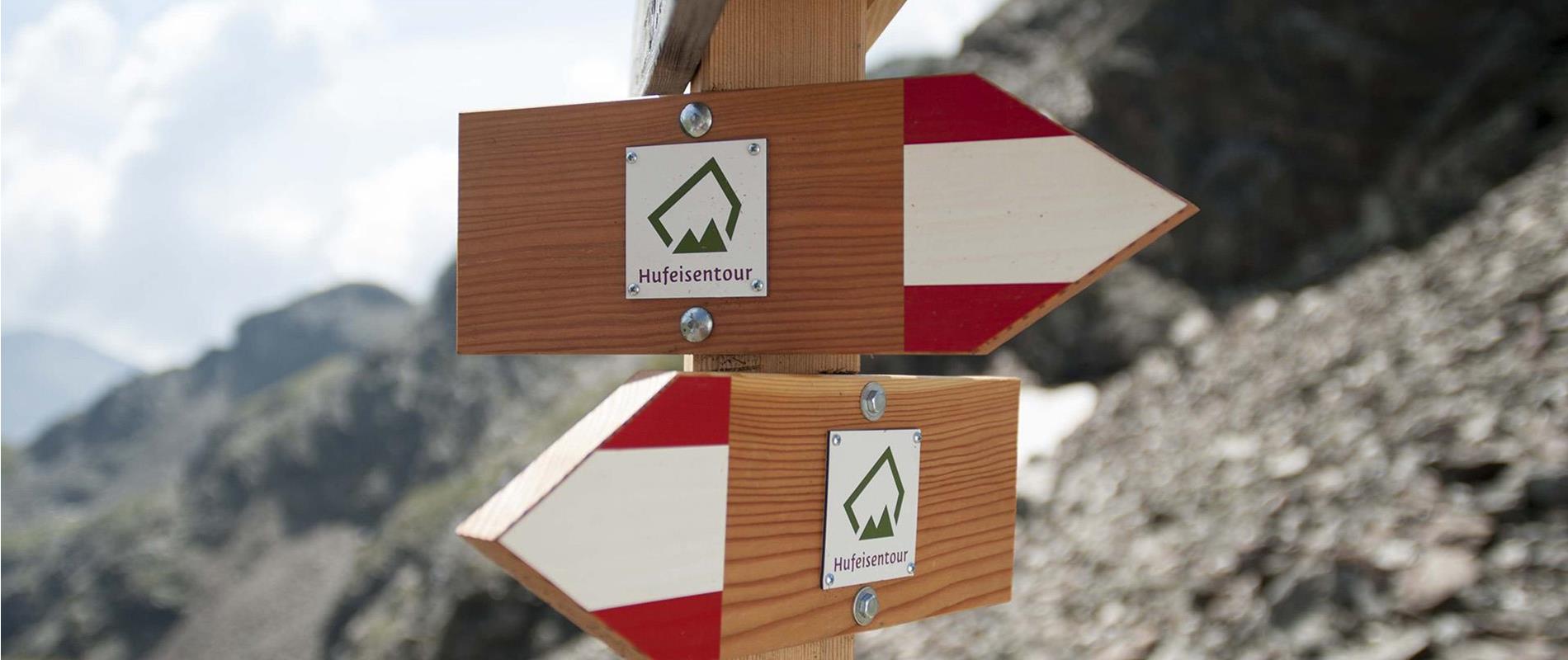 Wandern-Fernwanderweg-Hafling-Voeran-Meran2000-ba