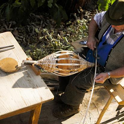 Worth knowing about the Keschtnriggl chestnut festival