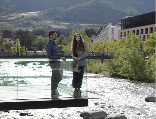 Terrasse-Passer-Kurpromenade-Meran-SK
