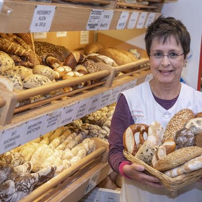 Einkaufen & Wohlfühlen in Partschins, Rabland und Töll