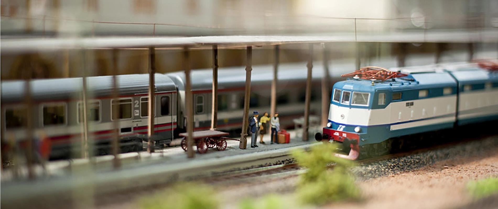 Culture-Railway-World-in-Rabla-Avelengo-Verano-Merano2000-af