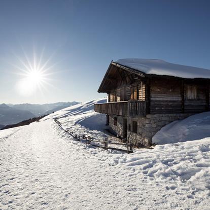 Un magnifico paesaggio invernale attende gli escursionisti ad Avelengo - Vöran - Merano 2000