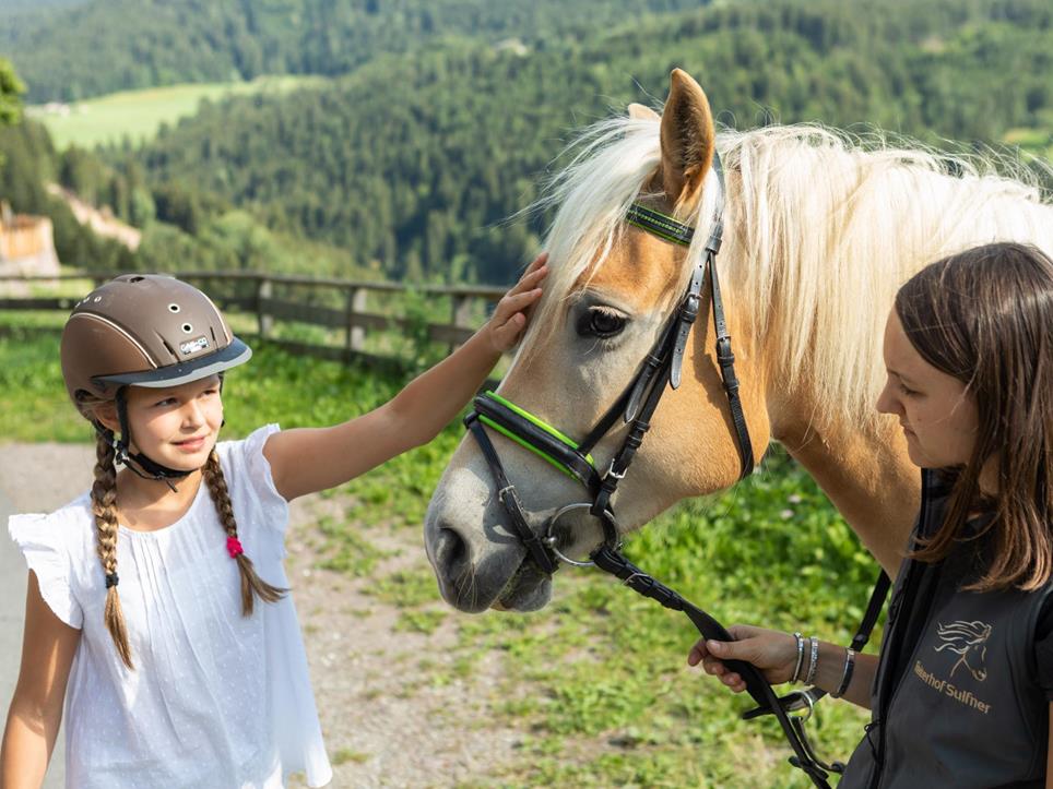 Riding-girl-Haflinger-horse-Avelengo-Verano-Merano2000-ml