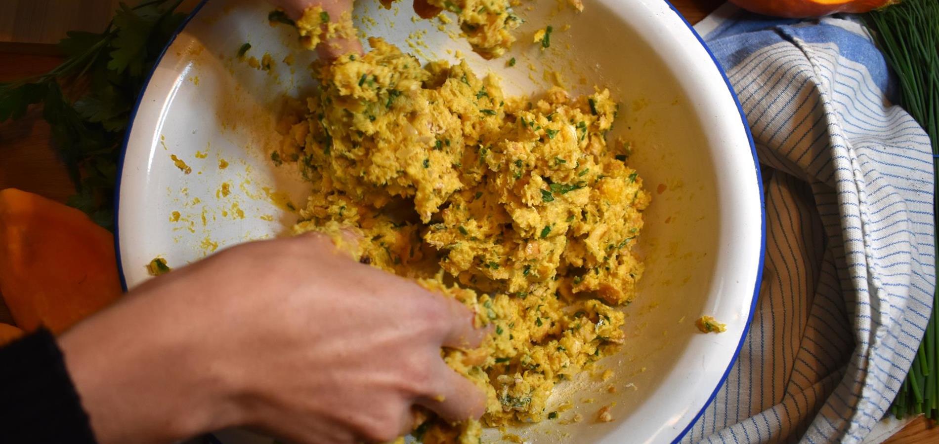 Kürbisknödel mit Salbeibutter und Parmesan