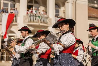 The traditional grand parade