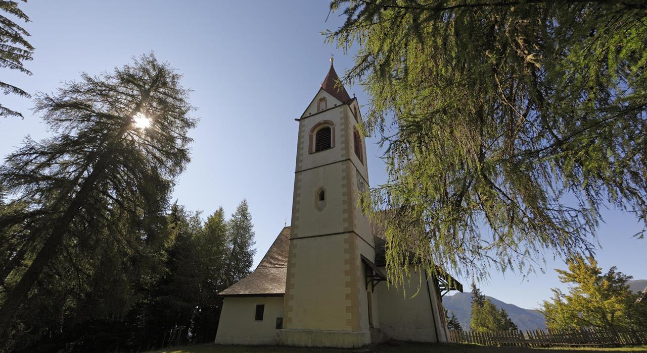 Natur-und-Kultur-Kirchen-und-Schlösser-Ultental-fb