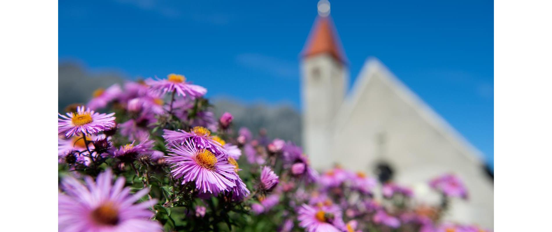 Churches in Parcines, Rablà and Tel
