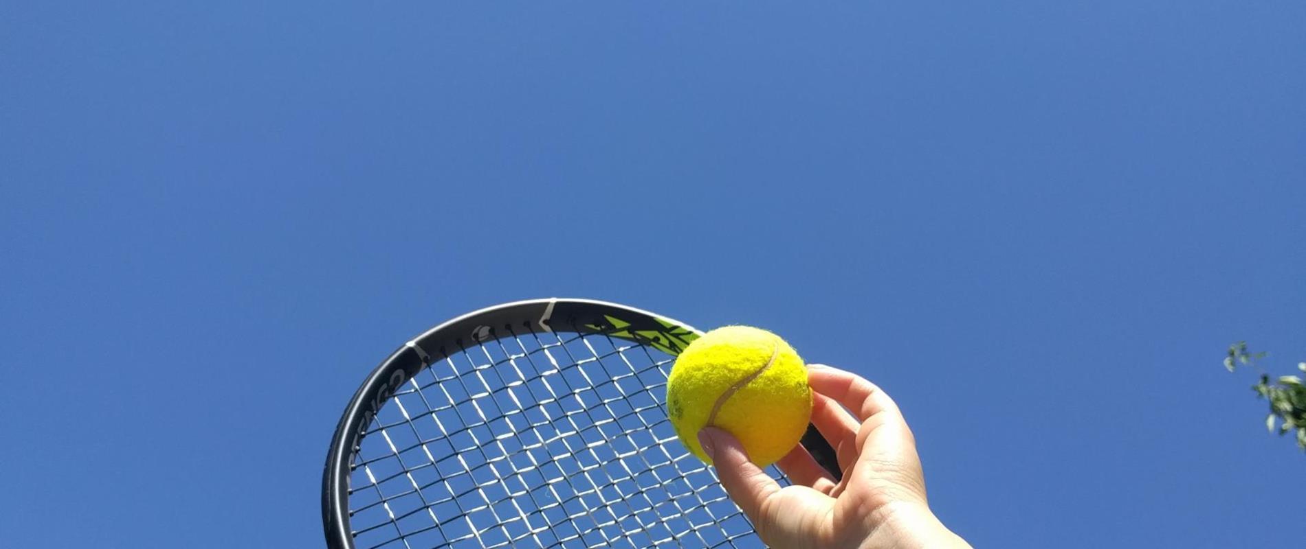 Giocare a tennis a Parcines