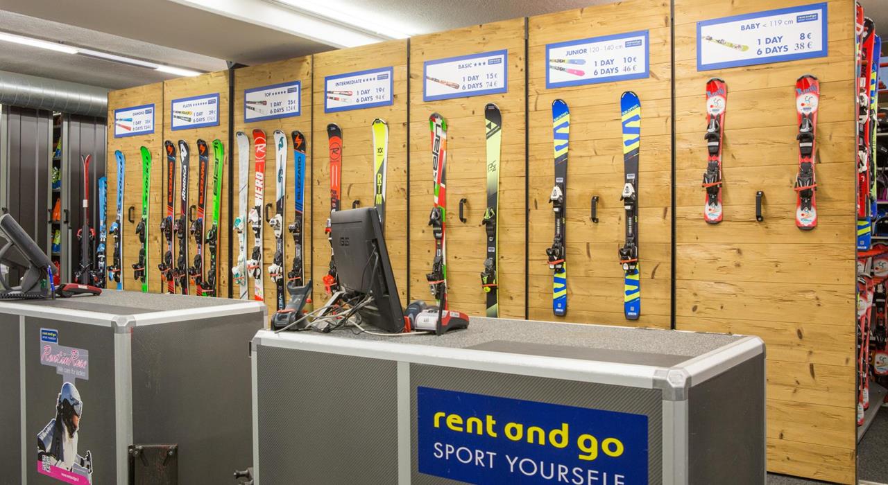 Group course + rental = Package