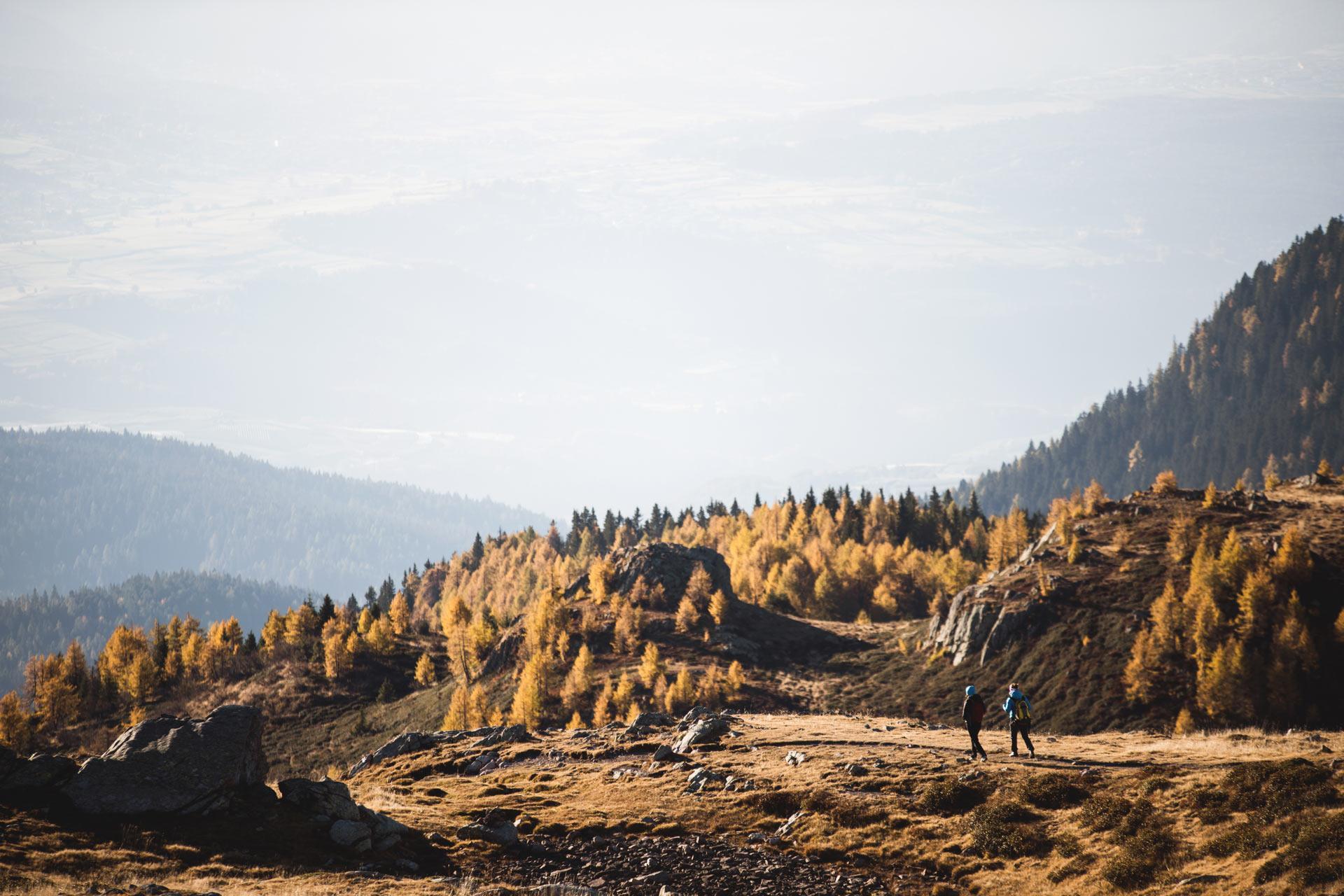 maike-descher-personen-wandern-vigiljoch