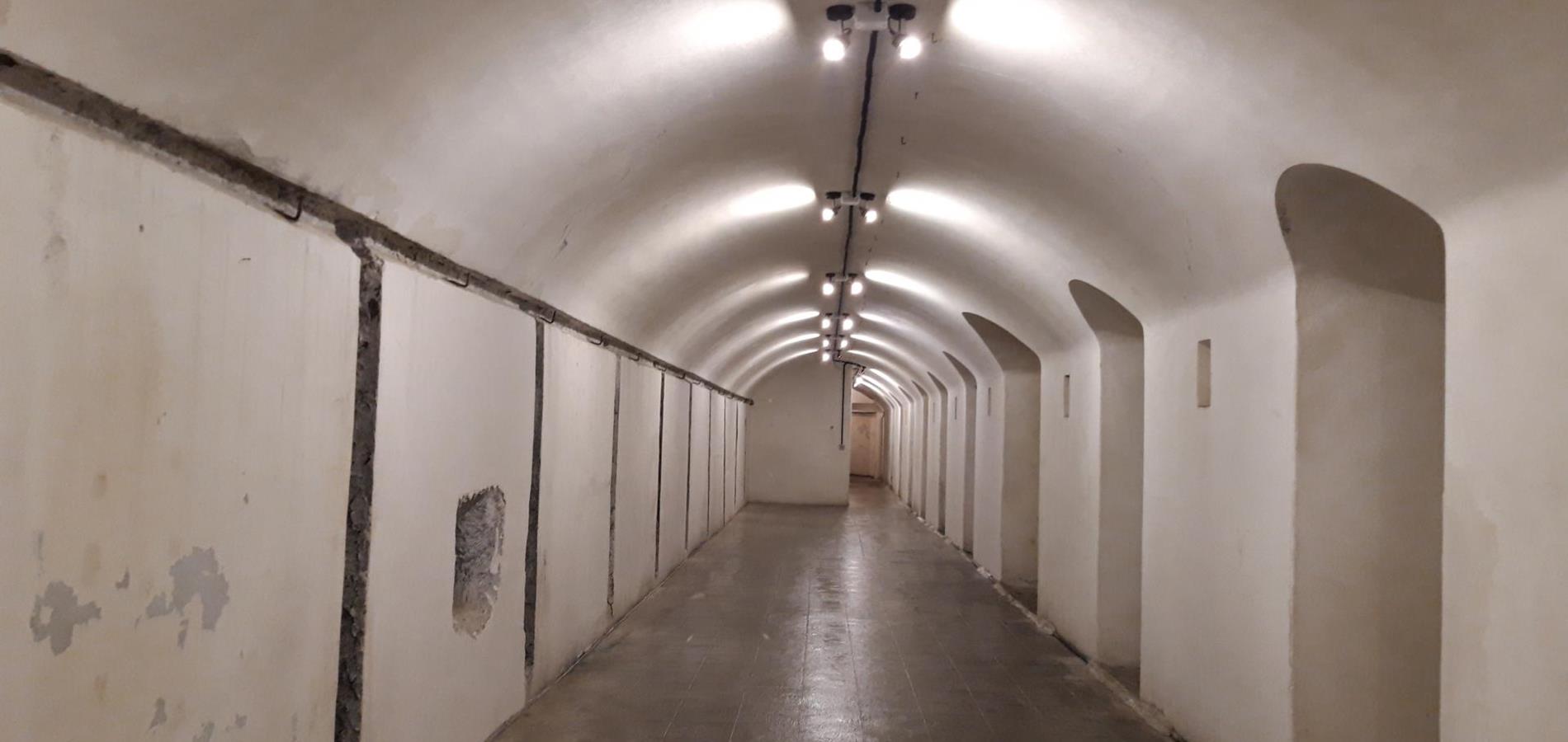 Tief unter der Erde - der geheimnisumwitterte Bunker auf der Töll