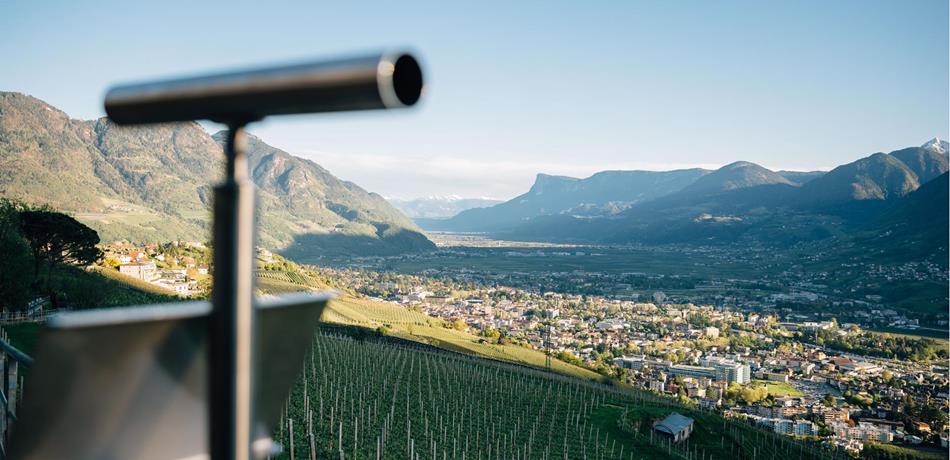 Holidays in Dorf Tirol near Meran/Merano