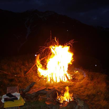 Holerpfann-Sonntag und Scheibenschlagen im Vinschgau