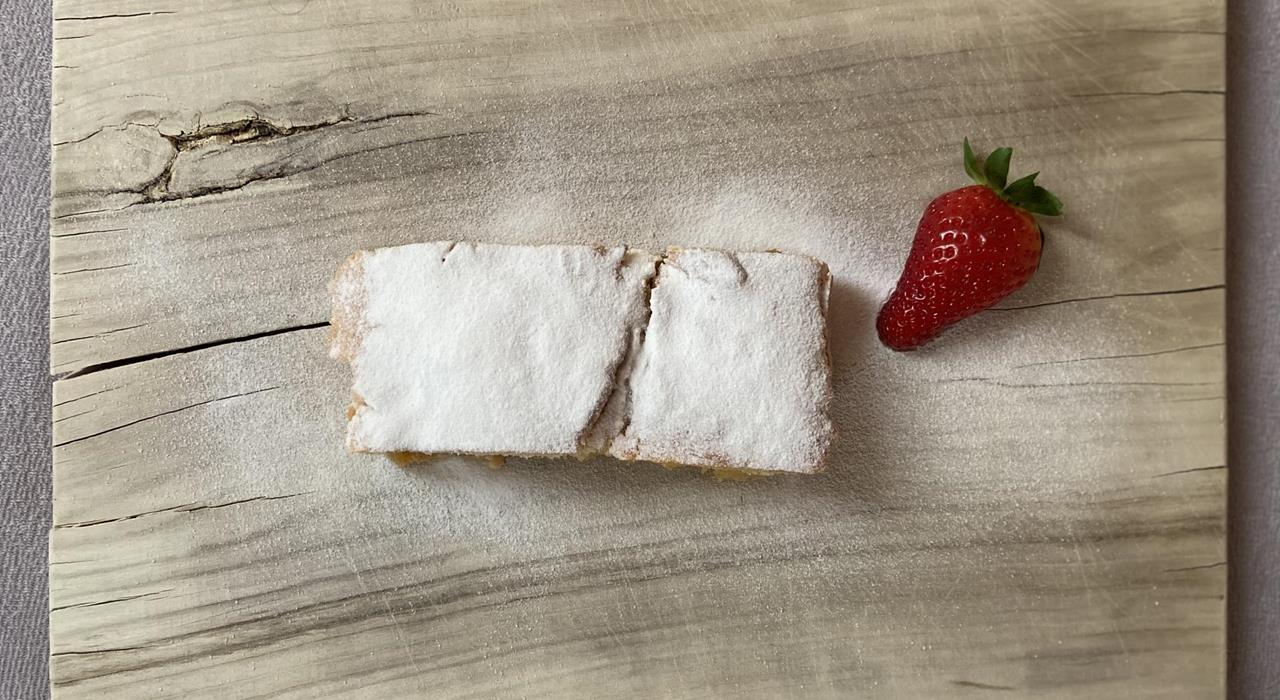 Strudel di mele con pasta tirata