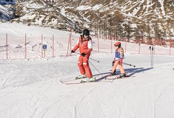 Ski Schools and ski rentals in the Passeiertal Valley