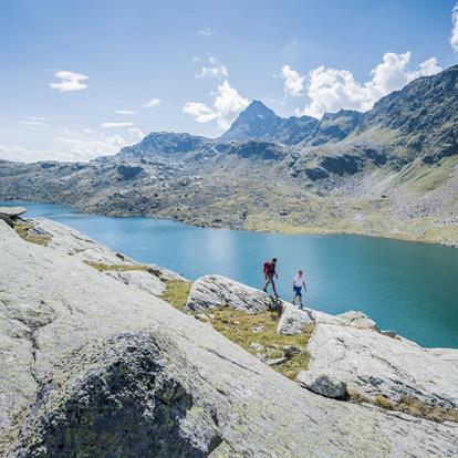 LAGHI DI SOPRANES