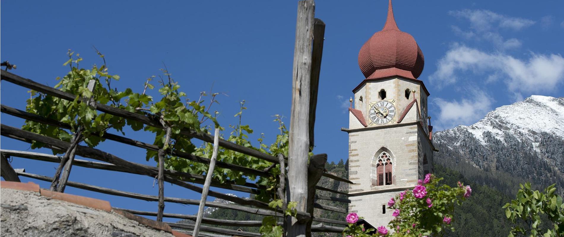 Churches in Parcines, Rablà and Tel