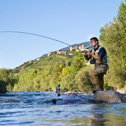 Fischen in Schenna bei Meran in Südtirol